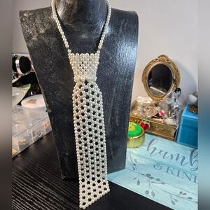 Signed Vintage faux pearl classic tie necklace no returns